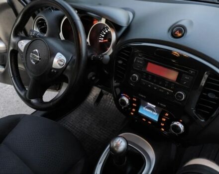 Черный Ниссан Жук, объемом двигателя 1.6 л и пробегом 153 тыс. км за 9500 $, фото 10 на Automoto.ua