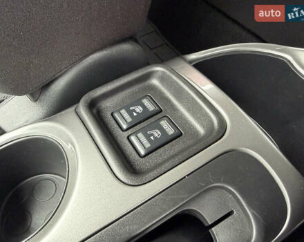 Черный Ниссан Жук, объемом двигателя 1.5 л и пробегом 184 тыс. км за 9300 $, фото 62 на Automoto.ua