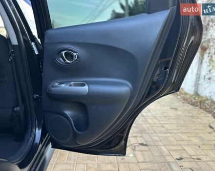 Черный Ниссан Жук, объемом двигателя 1.6 л и пробегом 117 тыс. км за 9900 $, фото 60 на Automoto.ua