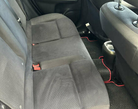 Черный Ниссан Жук, объемом двигателя 1.46 л и пробегом 160 тыс. км за 7550 $, фото 6 на Automoto.ua