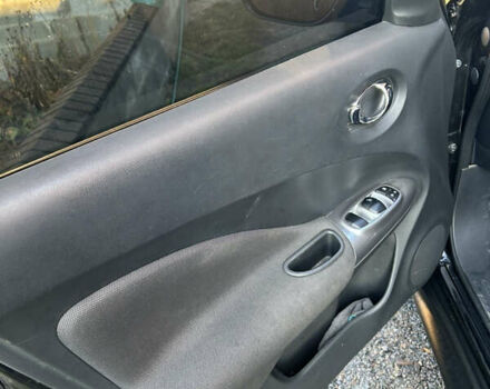 Черный Ниссан Жук, объемом двигателя 1.46 л и пробегом 158 тыс. км за 8250 $, фото 7 на Automoto.ua