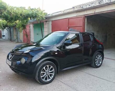 Черный Ниссан Жук, объемом двигателя 1.6 л и пробегом 160 тыс. км за 9300 $, фото 6 на Automoto.ua