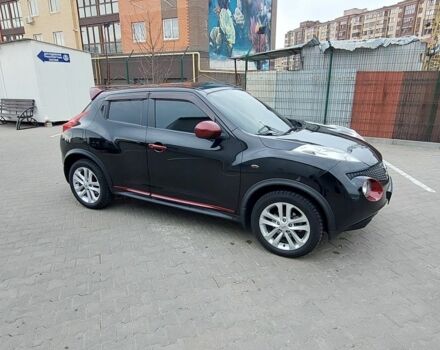 Черный Ниссан Жук, объемом двигателя 1.6 л и пробегом 124 тыс. км за 10700 $, фото 5 на Automoto.ua