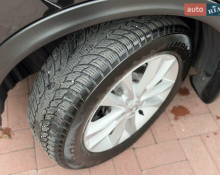 Черный Ниссан Жук, объемом двигателя 1.5 л и пробегом 184 тыс. км за 9300 $, фото 54 на Automoto.ua