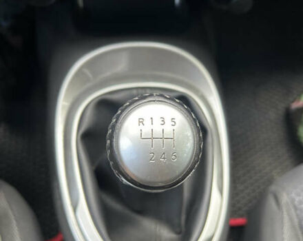 Черный Ниссан Жук, объемом двигателя 1.46 л и пробегом 160 тыс. км за 7550 $, фото 24 на Automoto.ua