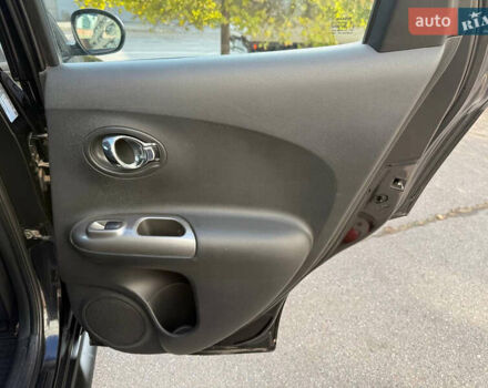 Черный Ниссан Жук, объемом двигателя 1.6 л и пробегом 187 тыс. км за 7700 $, фото 22 на Automoto.ua