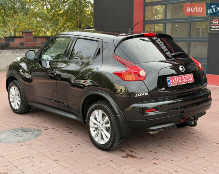 Черный Ниссан Жук, объемом двигателя 1.5 л и пробегом 184 тыс. км за 9300 $, фото 3 на Automoto.ua