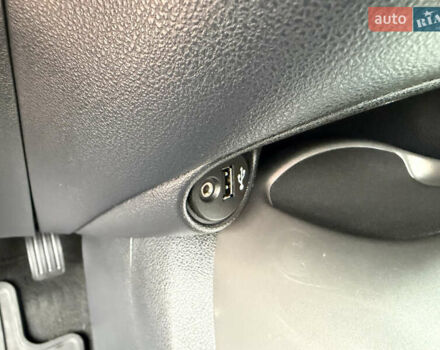 Черный Ниссан Жук, объемом двигателя 1.5 л и пробегом 184 тыс. км за 9300 $, фото 68 на Automoto.ua