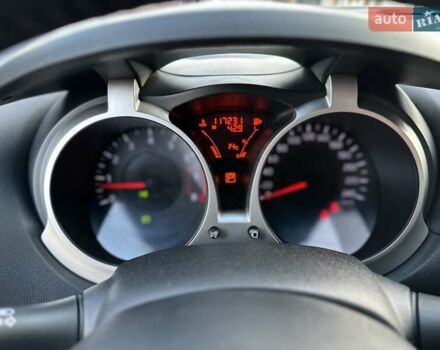 Черный Ниссан Жук, объемом двигателя 1.6 л и пробегом 117 тыс. км за 9900 $, фото 40 на Automoto.ua