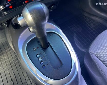 Черный Ниссан Жук, объемом двигателя 1.6 л и пробегом 115 тыс. км за 10030 $, фото 37 на Automoto.ua