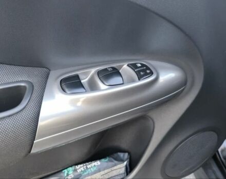 Черный Ниссан Жук, объемом двигателя 1.6 л и пробегом 153 тыс. км за 9500 $, фото 13 на Automoto.ua