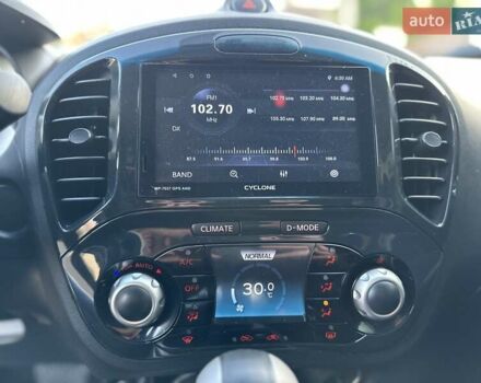 Черный Ниссан Жук, объемом двигателя 1.6 л и пробегом 117 тыс. км за 9900 $, фото 44 на Automoto.ua