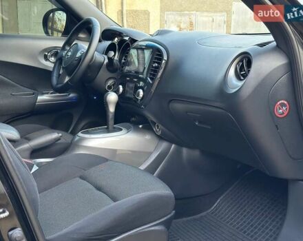 Черный Ниссан Жук, объемом двигателя 1.6 л и пробегом 117 тыс. км за 9900 $, фото 30 на Automoto.ua