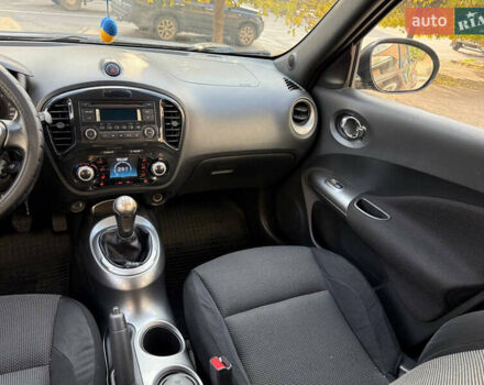 Черный Ниссан Жук, объемом двигателя 1.6 л и пробегом 187 тыс. км за 7900 $, фото 21 на Automoto.ua