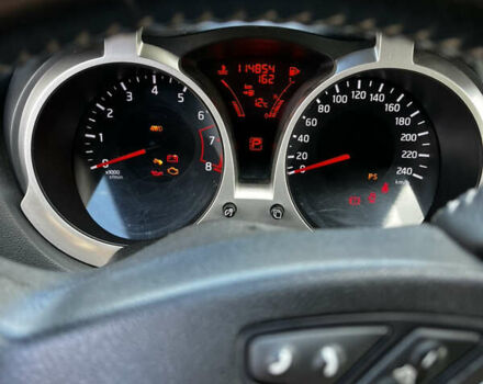 Черный Ниссан Жук, объемом двигателя 1.6 л и пробегом 115 тыс. км за 9900 $, фото 9 на Automoto.ua