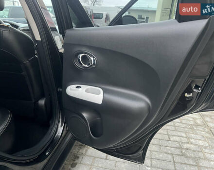 Черный Ниссан Жук, объемом двигателя 1.6 л и пробегом 190 тыс. км за 10850 $, фото 22 на Automoto.ua
