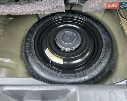 Черный Ниссан Жук, объемом двигателя 1.6 л и пробегом 105 тыс. км за 9499 $, фото 110 на Automoto.ua