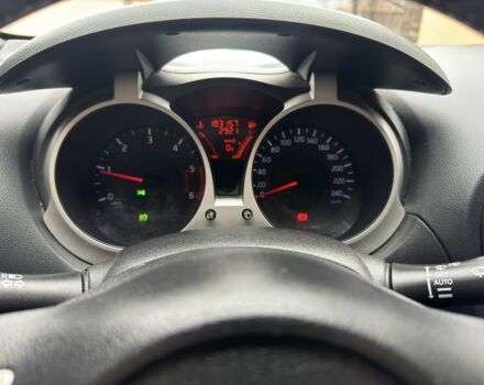 Черный Ниссан Жук, объемом двигателя 1.5 л и пробегом 188 тыс. км за 9700 $, фото 8 на Automoto.ua