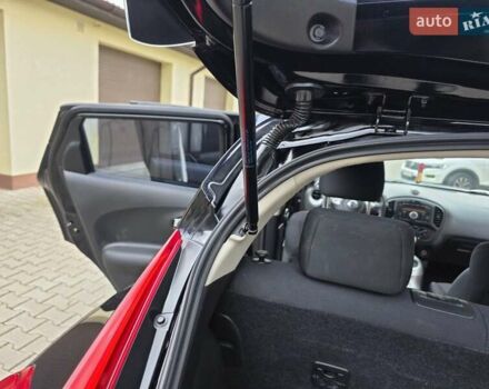 Черный Ниссан Жук, объемом двигателя 1.6 л и пробегом 105 тыс. км за 9499 $, фото 113 на Automoto.ua