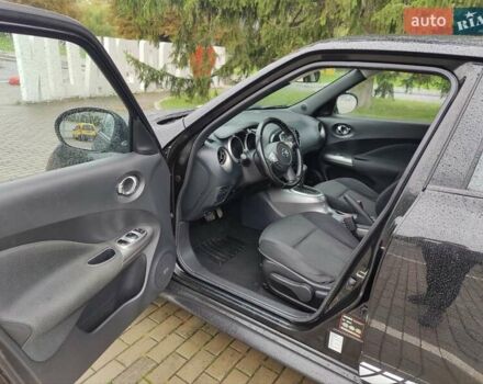 Черный Ниссан Жук, объемом двигателя 1.6 л и пробегом 237 тыс. км за 10900 $, фото 17 на Automoto.ua