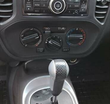 Черный Ниссан Жук, объемом двигателя 1.6 л и пробегом 170 тыс. км за 11000 $, фото 2 на Automoto.ua