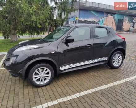 Черный Ниссан Жук, объемом двигателя 1.6 л и пробегом 237 тыс. км за 10900 $, фото 4 на Automoto.ua