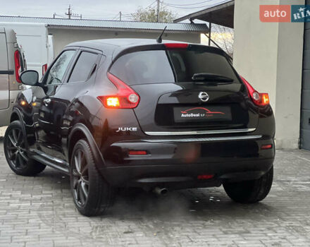 Черный Ниссан Жук, объемом двигателя 1.6 л и пробегом 190 тыс. км за 10850 $, фото 55 на Automoto.ua