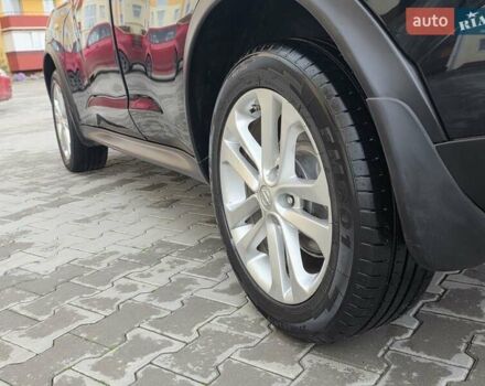 Черный Ниссан Жук, объемом двигателя 1.6 л и пробегом 105 тыс. км за 9499 $, фото 39 на Automoto.ua