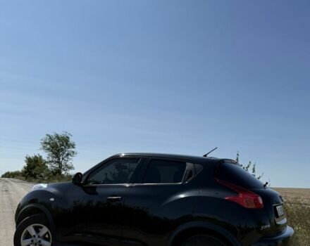 Черный Ниссан Жук, объемом двигателя 1.6 л и пробегом 128 тыс. км за 8800 $, фото 8 на Automoto.ua