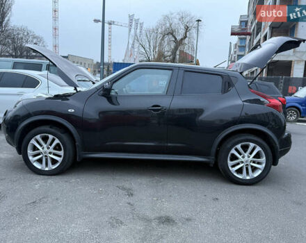 Черный Ниссан Жук, объемом двигателя 1.5 л и пробегом 249 тыс. км за 3400 $, фото 2 на Automoto.ua