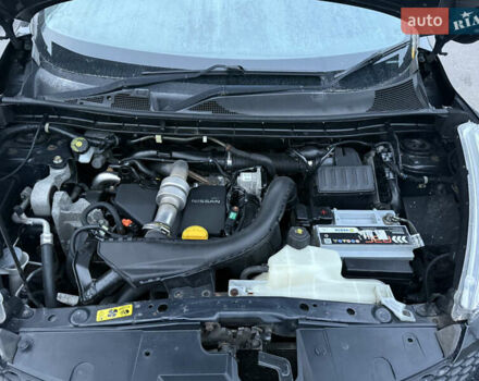 Черный Ниссан Жук, объемом двигателя 1.5 л и пробегом 249 тыс. км за 3400 $, фото 3 на Automoto.ua