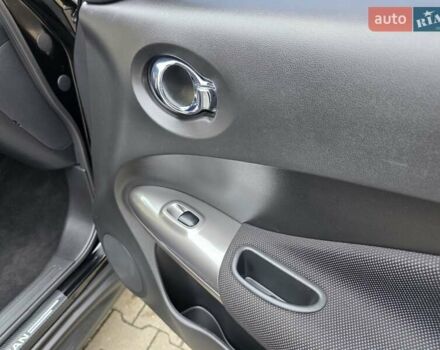 Черный Ниссан Жук, объемом двигателя 1.6 л и пробегом 105 тыс. км за 9499 $, фото 86 на Automoto.ua