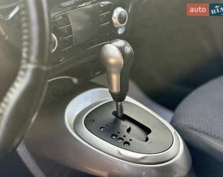 Черный Ниссан Жук, объемом двигателя 1.6 л и пробегом 145 тыс. км за 10600 $, фото 18 на Automoto.ua