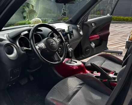 Черный Ниссан Жук, объемом двигателя 1.6 л и пробегом 184 тыс. км за 10500 $, фото 7 на Automoto.ua