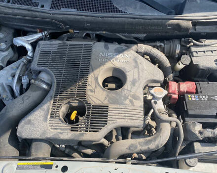 Черный Ниссан Жук, объемом двигателя 1.6 л и пробегом 169 тыс. км за 11800 $, фото 15 на Automoto.ua