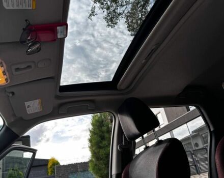 Черный Ниссан Жук, объемом двигателя 1.6 л и пробегом 184 тыс. км за 10500 $, фото 10 на Automoto.ua