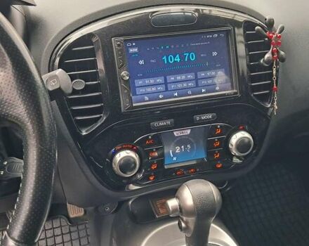 Черный Ниссан Жук, объемом двигателя 1.6 л и пробегом 121 тыс. км за 10888 $, фото 8 на Automoto.ua
