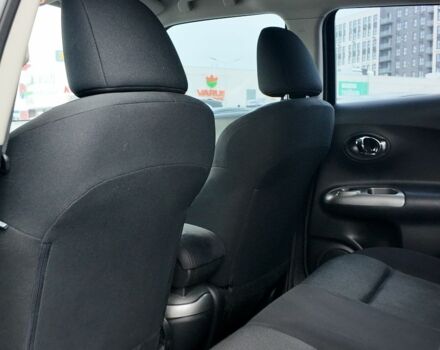 Чорний Ніссан Жук, об'ємом двигуна 1.6 л та пробігом 90 тис. км за 12600 $, фото 3 на Automoto.ua