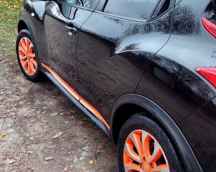 Черный Ниссан Жук, объемом двигателя 1.5 л и пробегом 146 тыс. км за 10700 $, фото 8 на Automoto.ua