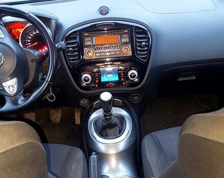 Черный Ниссан Жук, объемом двигателя 1.5 л и пробегом 146 тыс. км за 10700 $, фото 3 на Automoto.ua