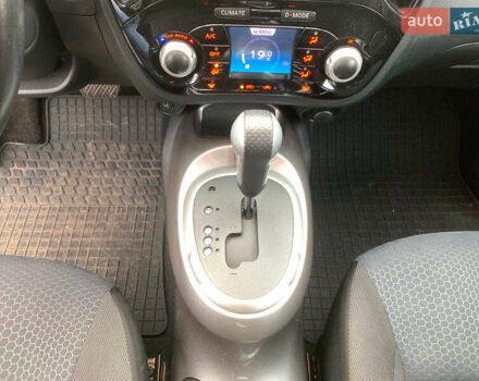 Черный Ниссан Жук, объемом двигателя 1.6 л и пробегом 100 тыс. км за 13390 $, фото 33 на Automoto.ua