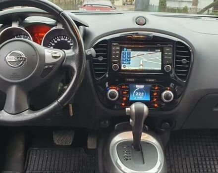 Черный Ниссан Жук, объемом двигателя 1.6 л и пробегом 108 тыс. км за 12500 $, фото 1 на Automoto.ua