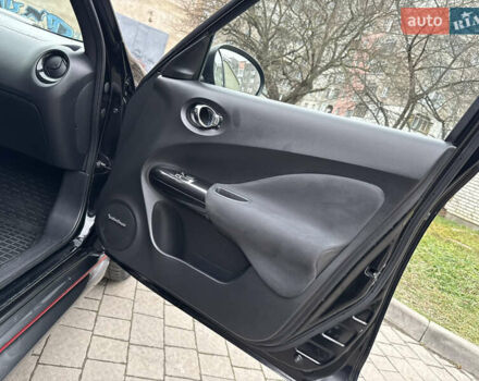 Черный Ниссан Жук, объемом двигателя 1.6 л и пробегом 133 тыс. км за 10750 $, фото 57 на Automoto.ua
