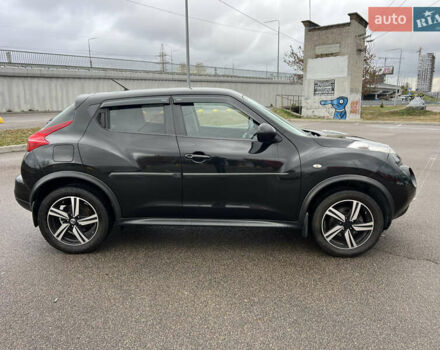 Черный Ниссан Жук, объемом двигателя 1.6 л и пробегом 172 тыс. км за 11300 $, фото 5 на Automoto.ua