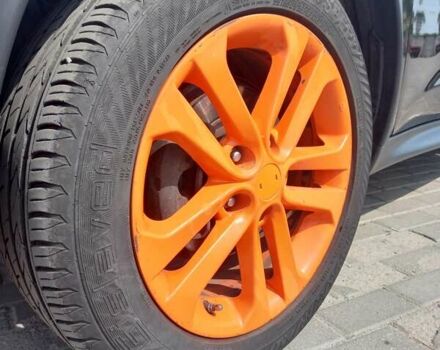 Черный Ниссан Жук, объемом двигателя 1.6 л и пробегом 101 тыс. км за 10500 $, фото 4 на Automoto.ua