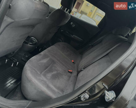 Черный Ниссан Жук, объемом двигателя 1.6 л и пробегом 133 тыс. км за 10750 $, фото 45 на Automoto.ua