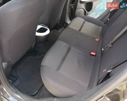 Черный Ниссан Жук, объемом двигателя 1.6 л и пробегом 118 тыс. км за 8300 $, фото 12 на Automoto.ua