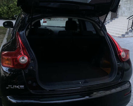 Черный Ниссан Жук, объемом двигателя 1.6 л и пробегом 103 тыс. км за 10700 $, фото 13 на Automoto.ua