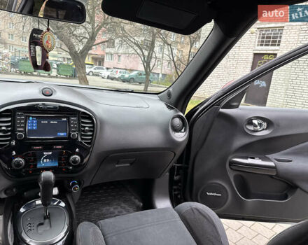 Черный Ниссан Жук, объемом двигателя 1.6 л и пробегом 133 тыс. км за 10750 $, фото 59 на Automoto.ua