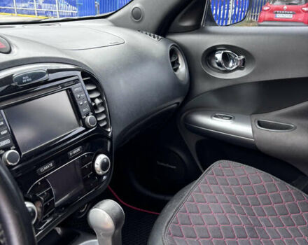 Черный Ниссан Жук, объемом двигателя 1.62 л и пробегом 190 тыс. км за 10000 $, фото 7 на Automoto.ua